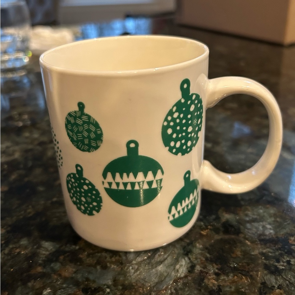 Starbucks Classic 2016 Holiday Mug